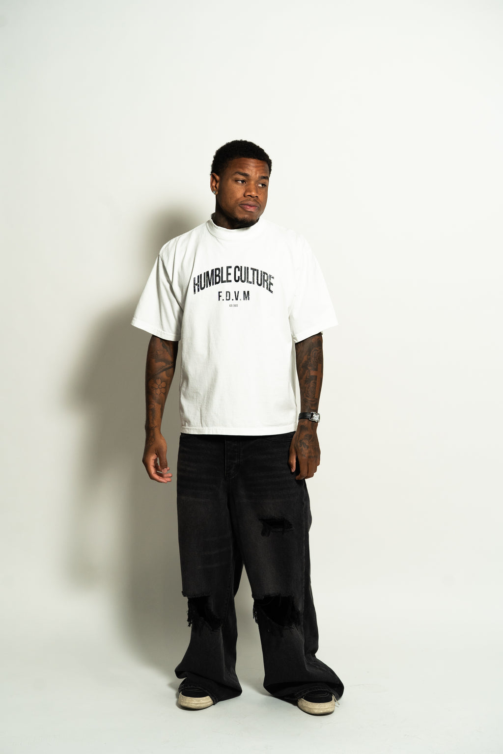 Flexing Doesn't Validate Me T-shirt White