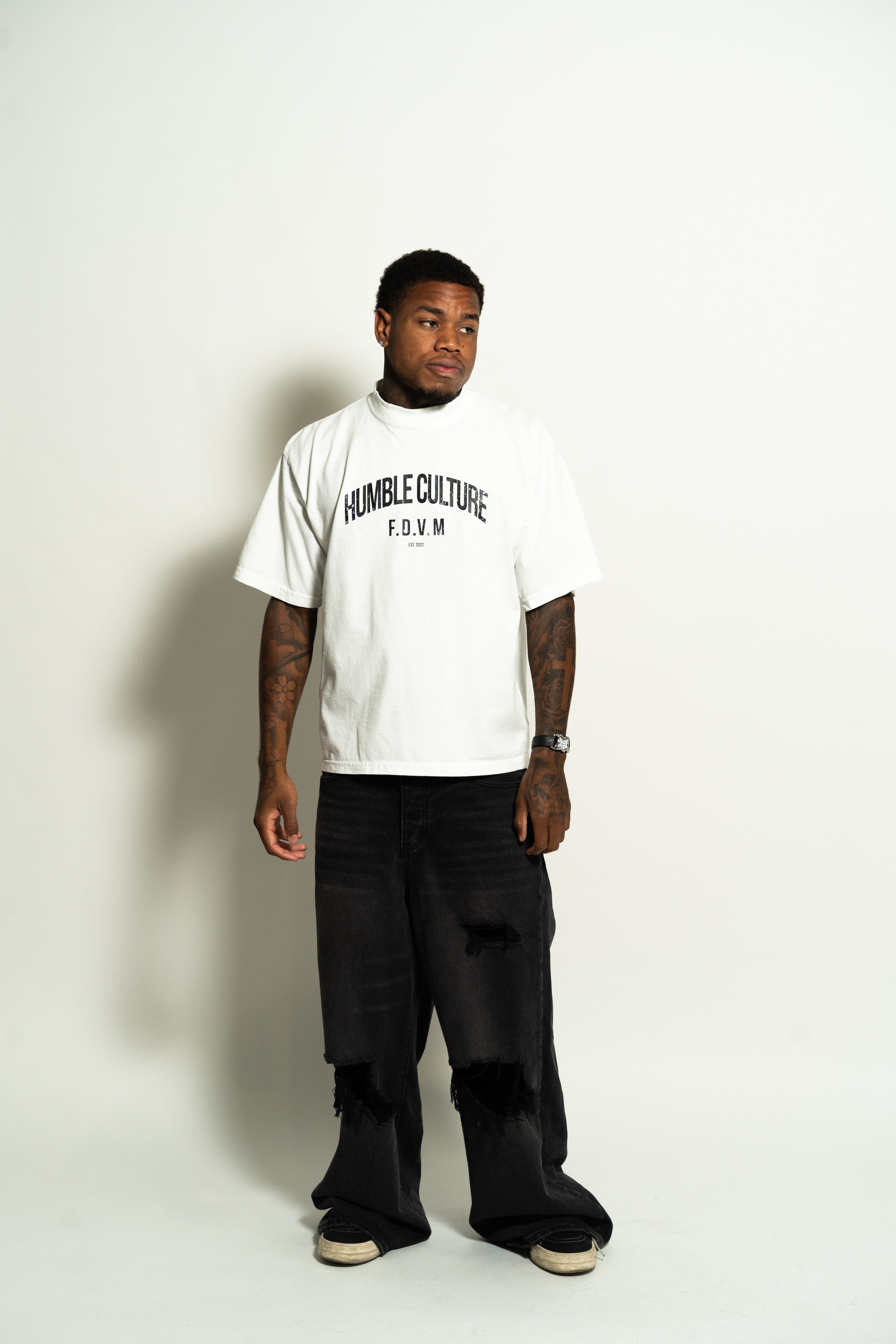 Flexing Doesn't Validate Me T-shirt White